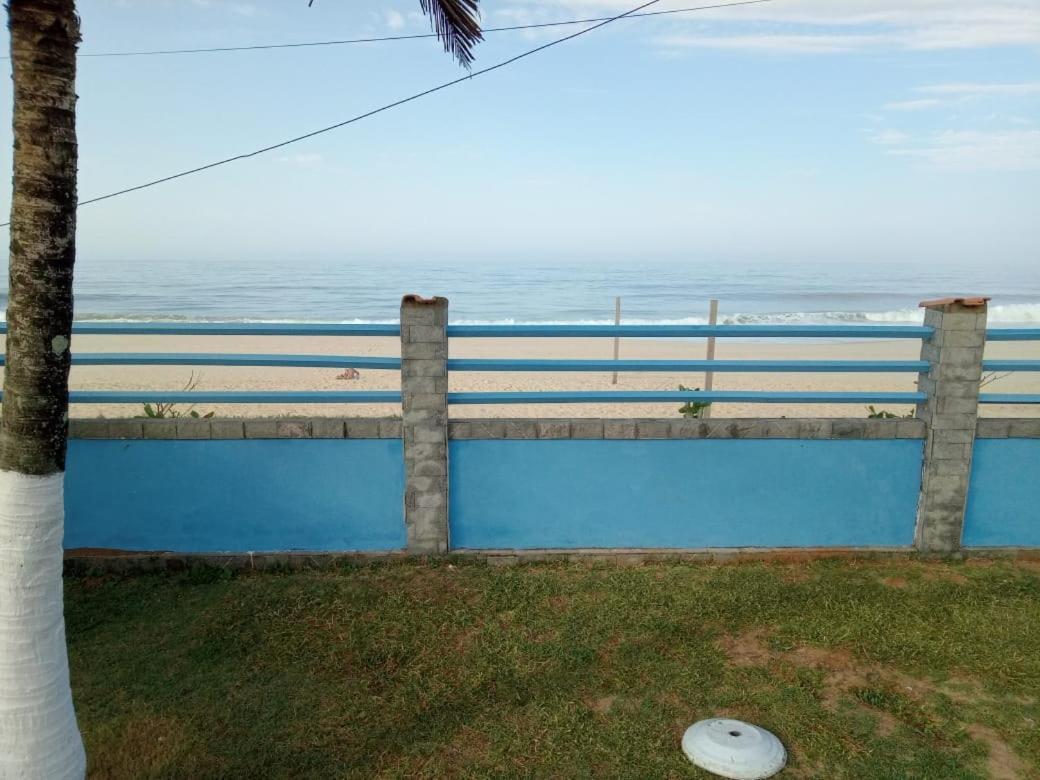 Hospedaria Suites Da Praia Marica Exterior photo